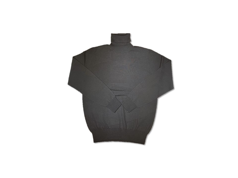 【セーター】タートルネックウール　ブラック